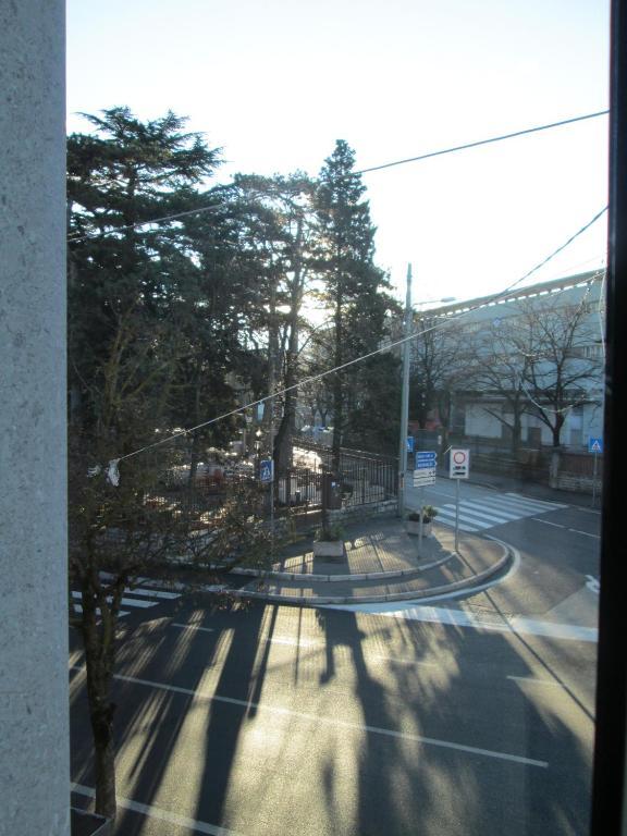 Hotel Valeria Villa Opicina Bagian luar foto