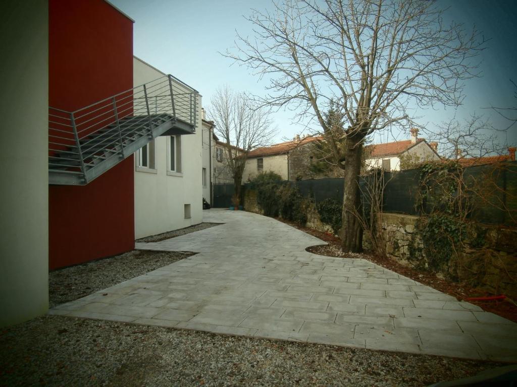 Hotel Valeria Villa Opicina Bagian luar foto