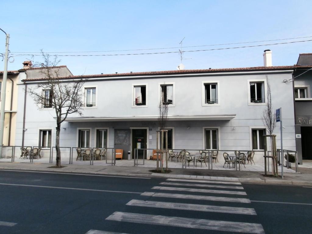 Hotel Valeria Villa Opicina Bagian luar foto